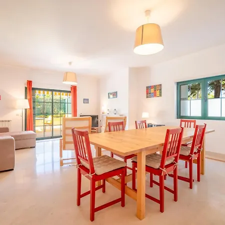 Апартаменты Guestready - Near Каркавелуш
