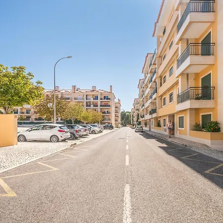 Guestready - Near * Carcavelos (Lisbon)